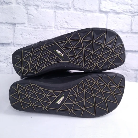 Earth Shoes Shannon Leather Fur Boots 5.5 - Picture 6 of 9